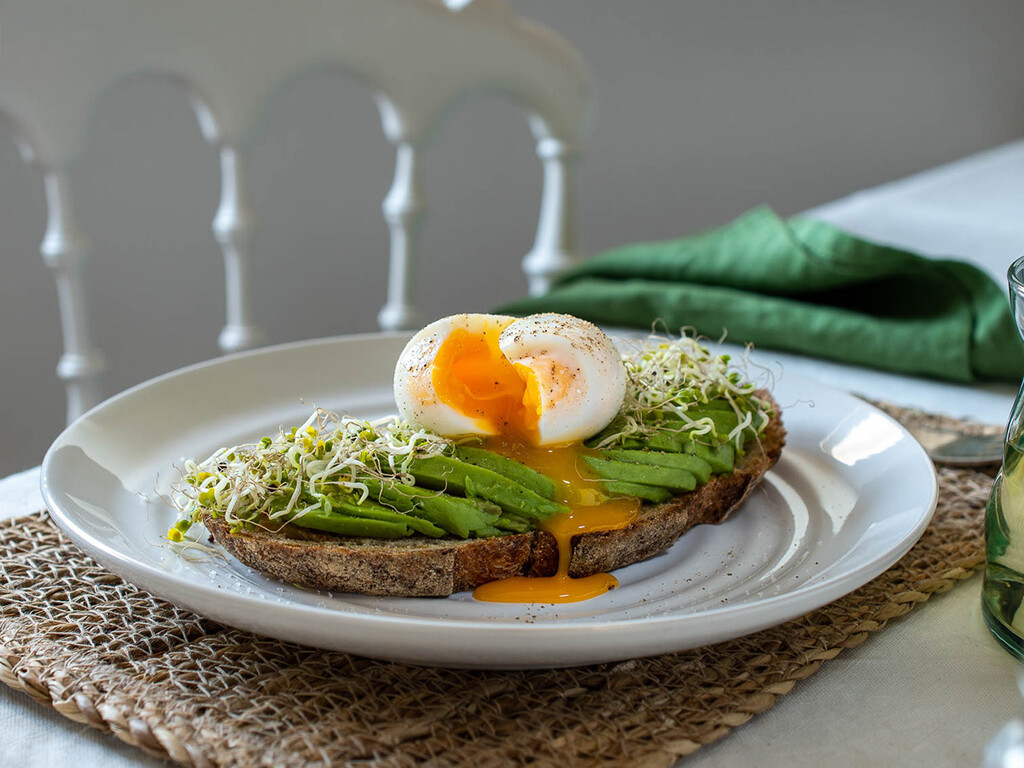 consigue huevos mollet perfectos en 5 minutos y 9 ideas para usarlos consigue huevos mollet perfectos en 5 minutos y 9 ideas para usarlos