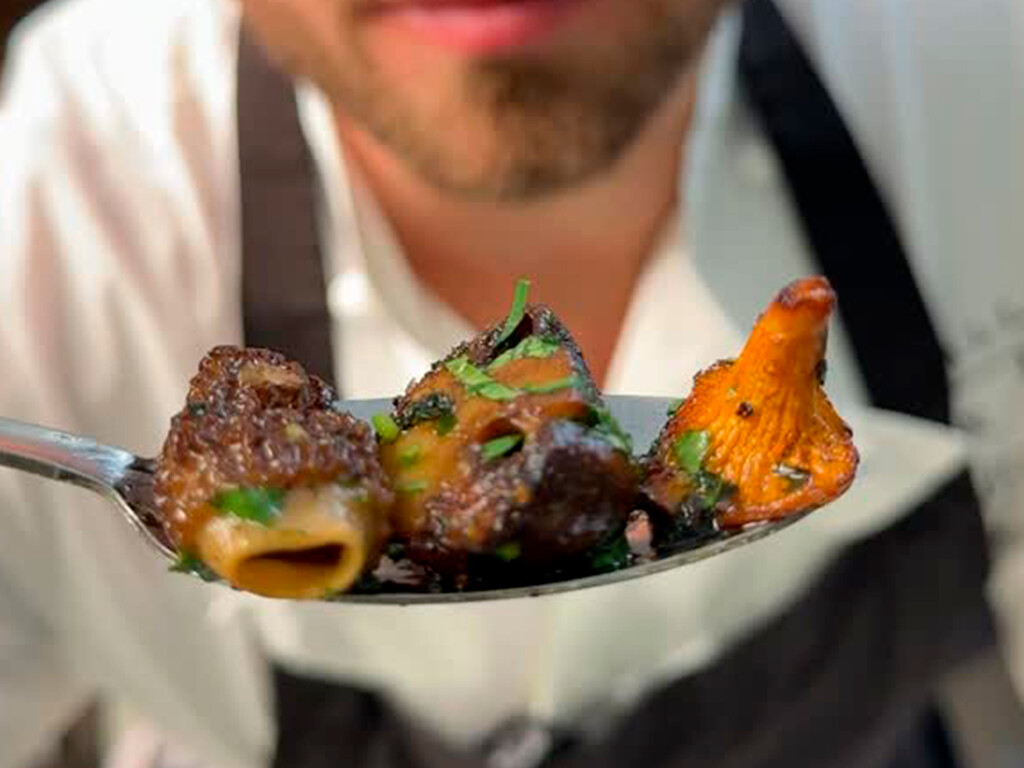 Cómo dorar setas en la sartén como un chef Cómo dorar setas en la sartén como un chef