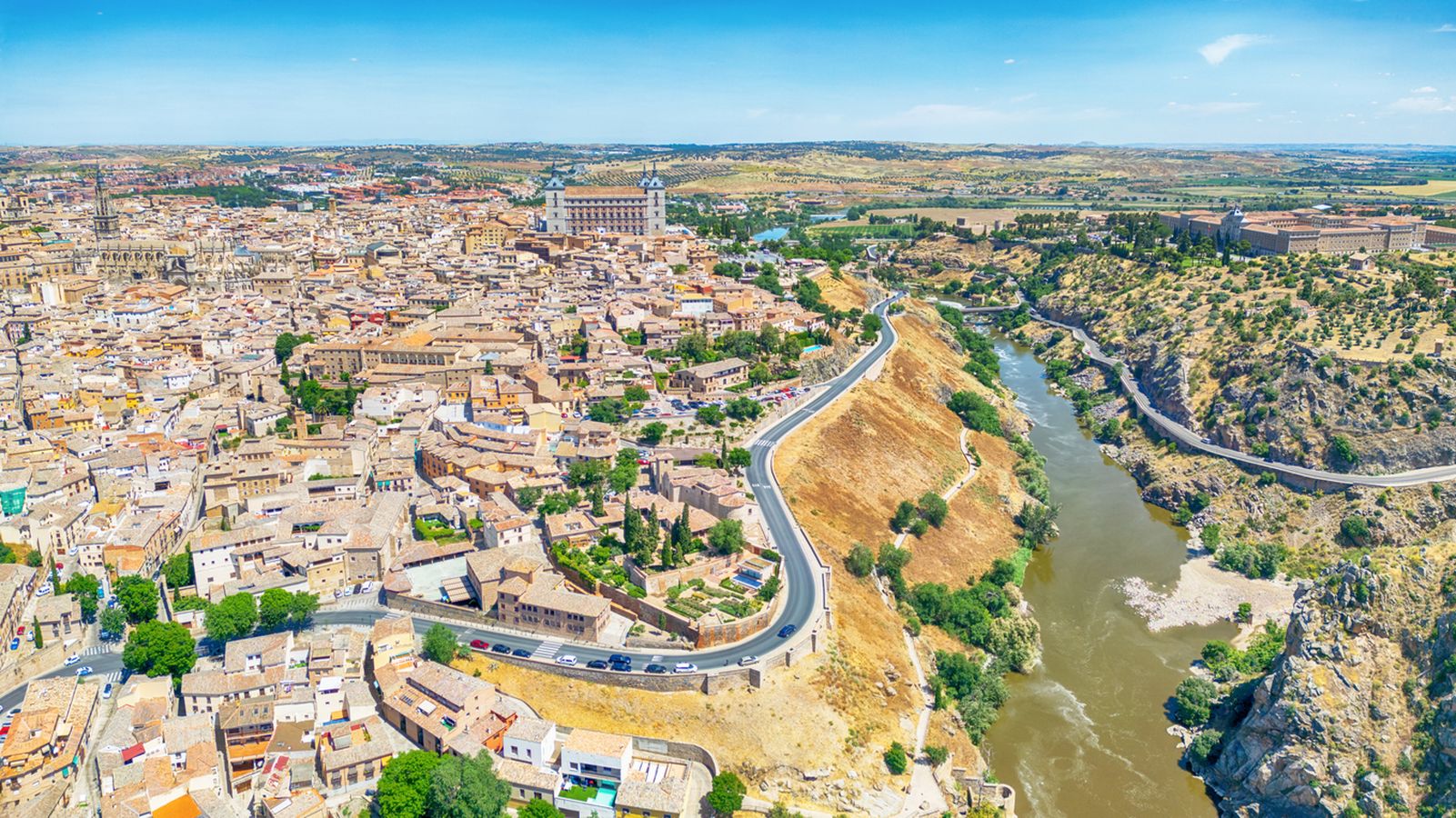 drones contra las larvas del Tajo: cómo la vista aérea frena la plaga drones contra las larvas del Tajo: cómo la vista aérea frena la plaga