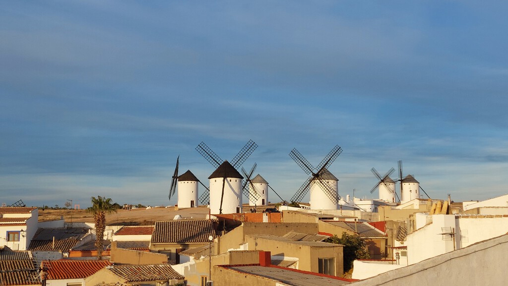 Descubre el albaicín secreto de La Mancha en Campo de Criptana Descubre el albaicín secreto de La Mancha en Campo de Criptana