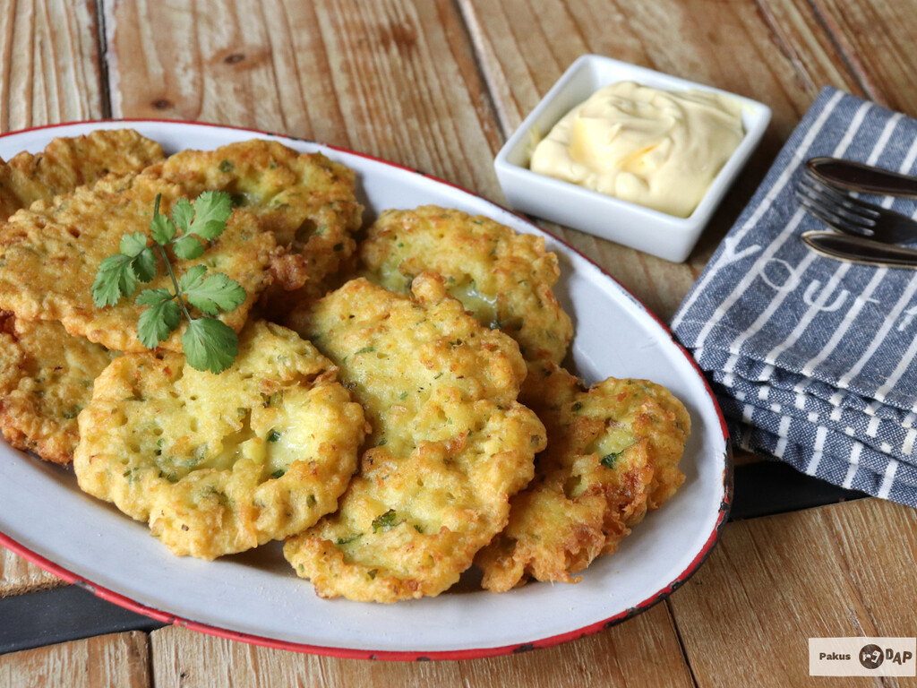 Tortillitas de Bacalao: La Receta Andaluza Crujiente que Enamora Tortillitas de Bacalao: La Receta Andaluza Crujiente que Enamora
