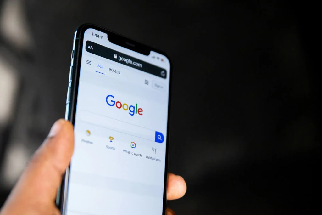 Google actualiza sus políticas contra el spam para incluir manipulación de IA Google actualiza sus políticas contra el spam para incluir manipulación de IA