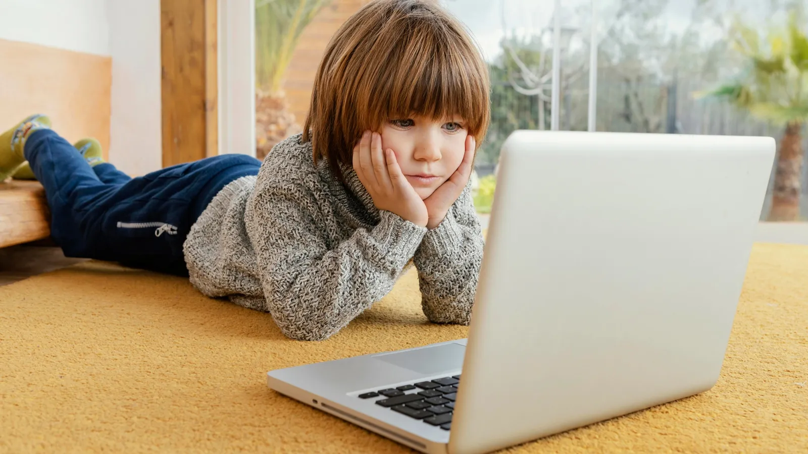Linux Evade la Verificación de Edad: Desarrolladores Encuentran un Ingenioso Truco Linux Evade la Verificación de Edad: Desarrolladores Encuentran un Ingenioso Truco