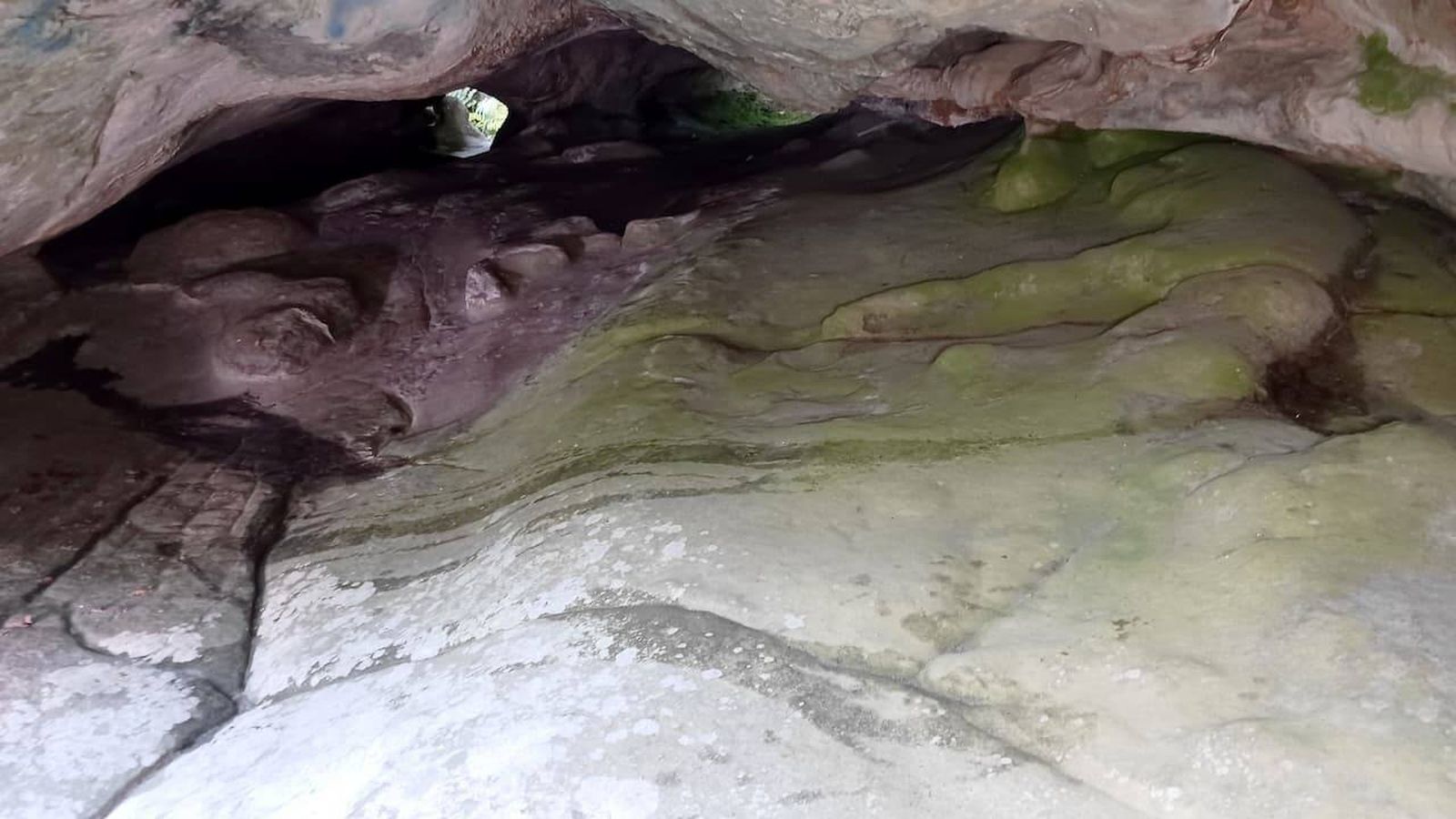 Descubren un mapa 3D de 20.000 años en una cueva de Francia Descubren un mapa 3D de 20.000 años en una cueva de Francia