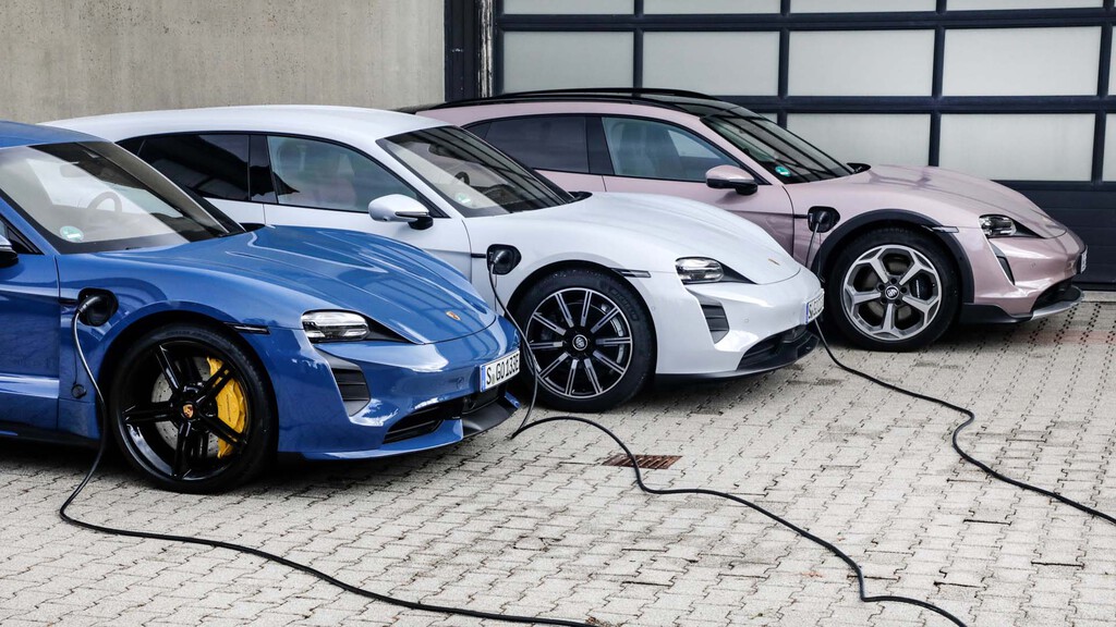 Porsche pausa la producción del Taycan por falta de demanda de coches eléctricos de lujo Porsche pausa la producción del Taycan por falta de demanda de coches eléctricos de lujo