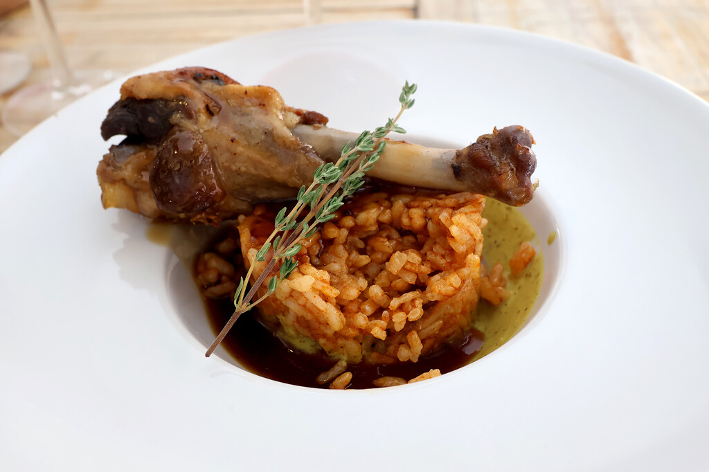 Un restaurante en Sevilla que resiste con la cocina lenta Un restaurante en Sevilla que resiste con la cocina lenta