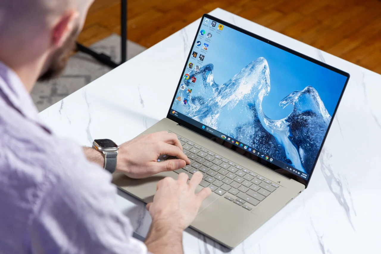 asus zenbook a16: el portátil snapdragon que te hará olvidar intel y apple asus zenbook a16: el portátil snapdragon que te hará olvidar intel y apple