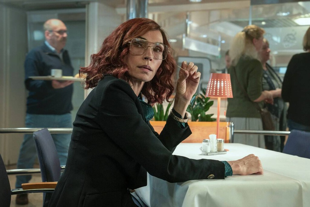 y entonces, huyes: la serie que mezcla risas y asesinatos y entonces, huyes: la serie que mezcla risas y asesinatos