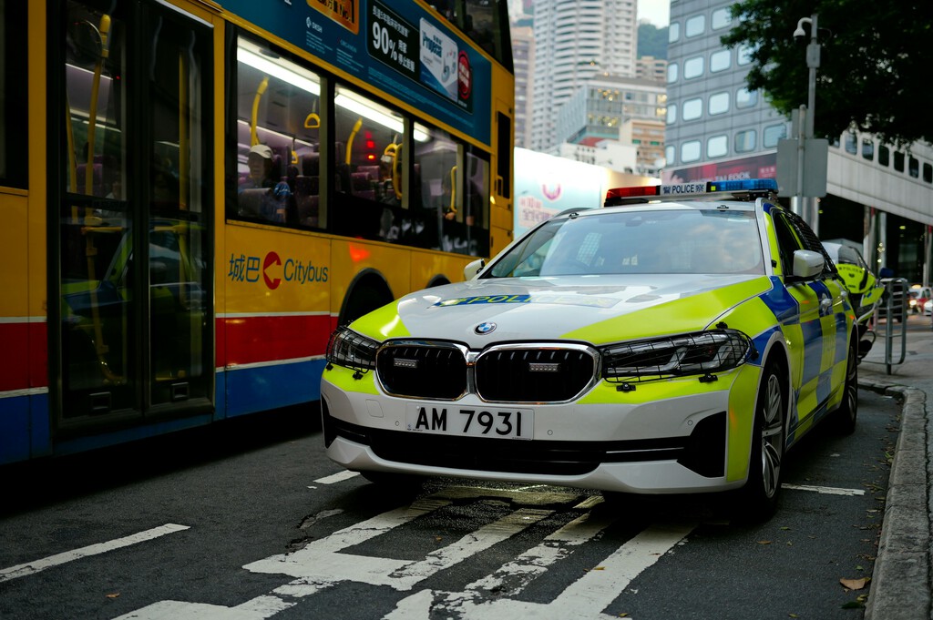 Policía de Hong Kong exige contraseñas y descifrado de móviles, ¿qué riesgos para la privacidad? Policía de Hong Kong exige contraseñas y descifrado de móviles, ¿qué riesgos para la privacidad?