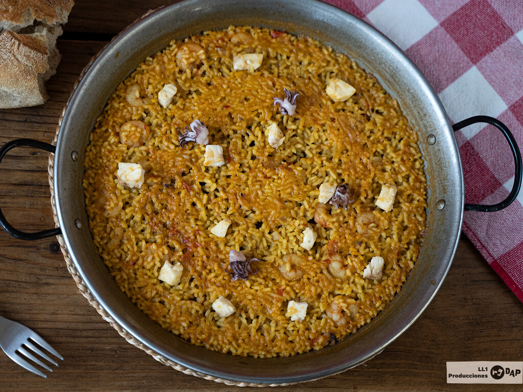arroz al senyoret, receta clásica de arroz con marisco pelado arroz al senyoret, receta clásica de arroz con marisco pelado
