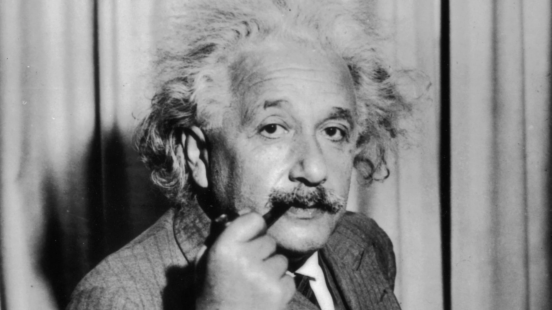 descubre por qué la vida tranquila es la verdadera felicidad según einstein descubre por qué la vida tranquila es la verdadera felicidad según einstein