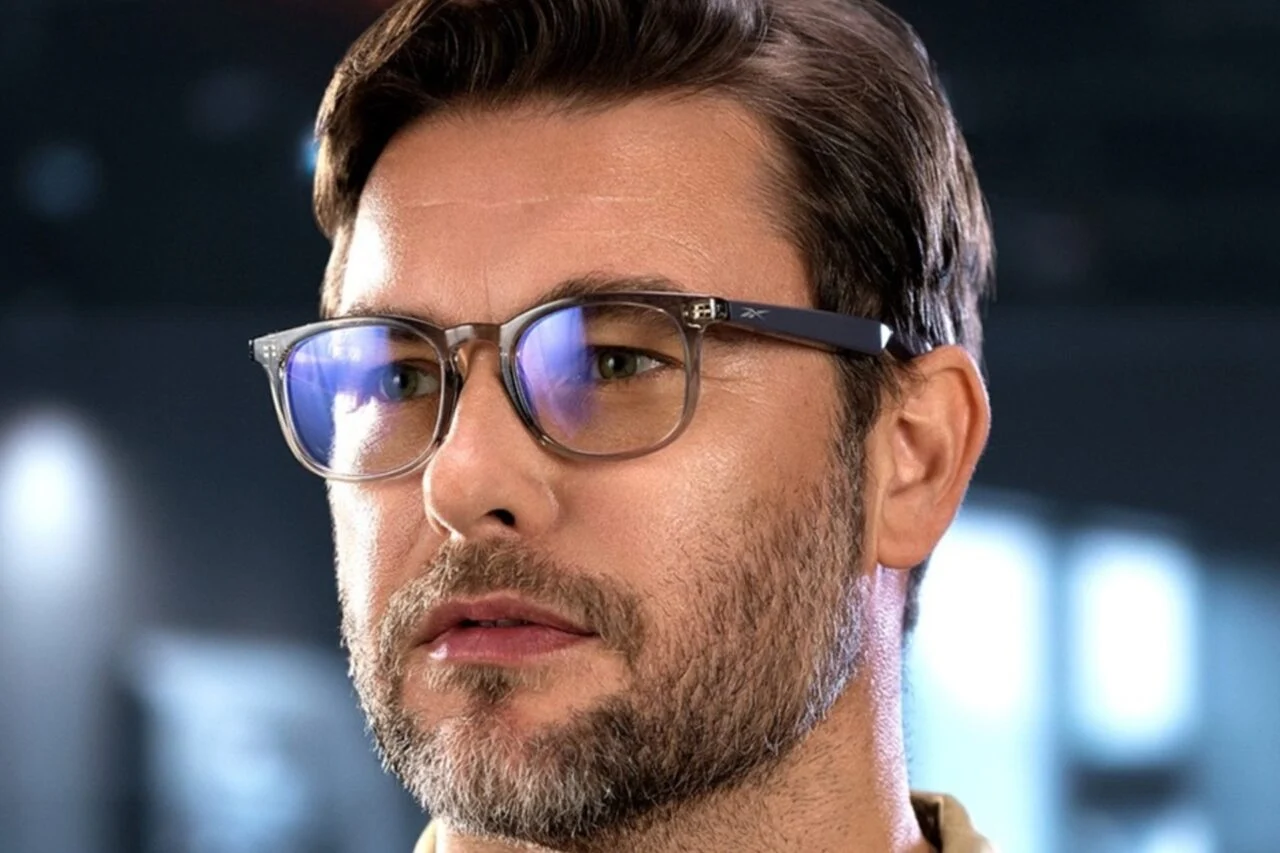 Reebok lanza gafas inteligentes para usuarios con receta Reebok lanza gafas inteligentes para usuarios con receta