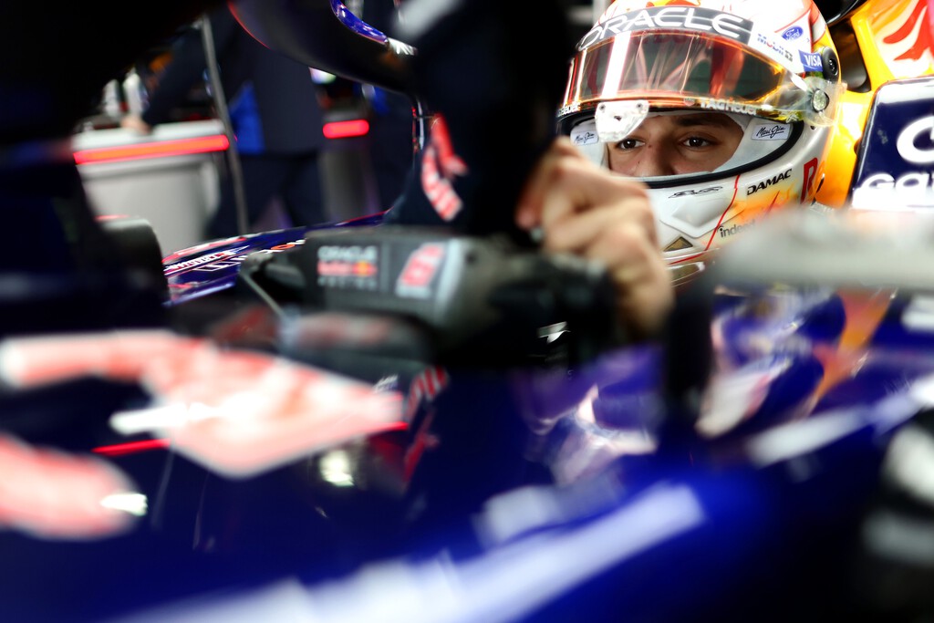 verstappen pierde dominio frente a hadjar en su propio equipo verstappen pierde dominio frente a hadjar en su propio equipo