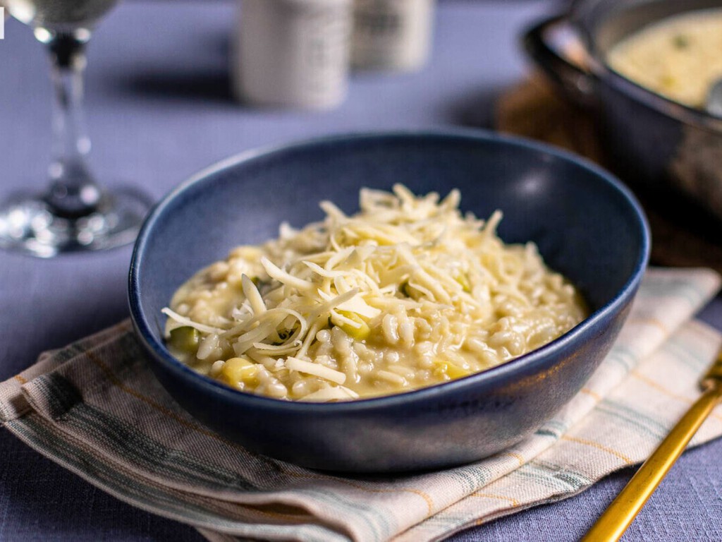 Descubre el risotto de calabacín perfecto para la primavera: fácil, barato y lleno de sabor Descubre el risotto de calabacín perfecto para la primavera: fácil, barato y lleno de sabor