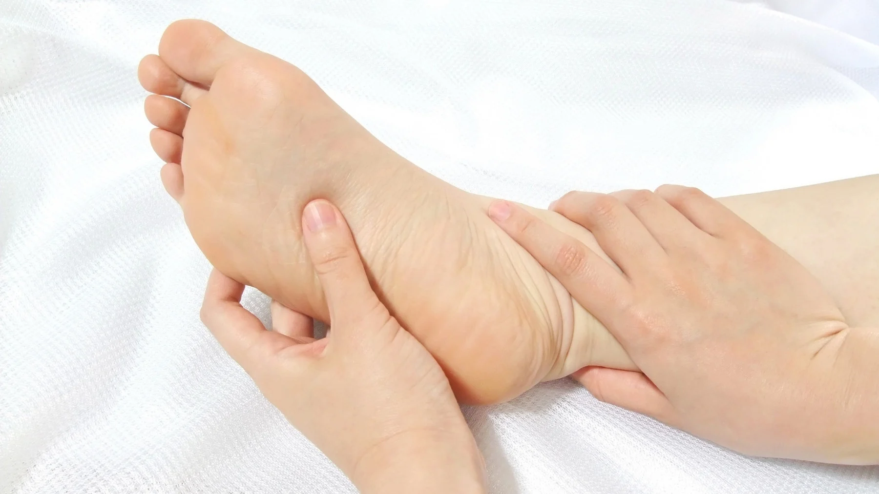 descubre el remedio casero que alivia los pies de los nazarenos descubre el remedio casero que alivia los pies de los nazarenos