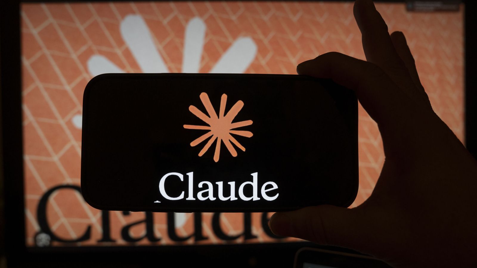 Claude Controla Tu Ordenador: La IA Que Automatiza Tareas Desde macOS Claude Controla Tu Ordenador: La IA Que Automatiza Tareas Desde macOS
