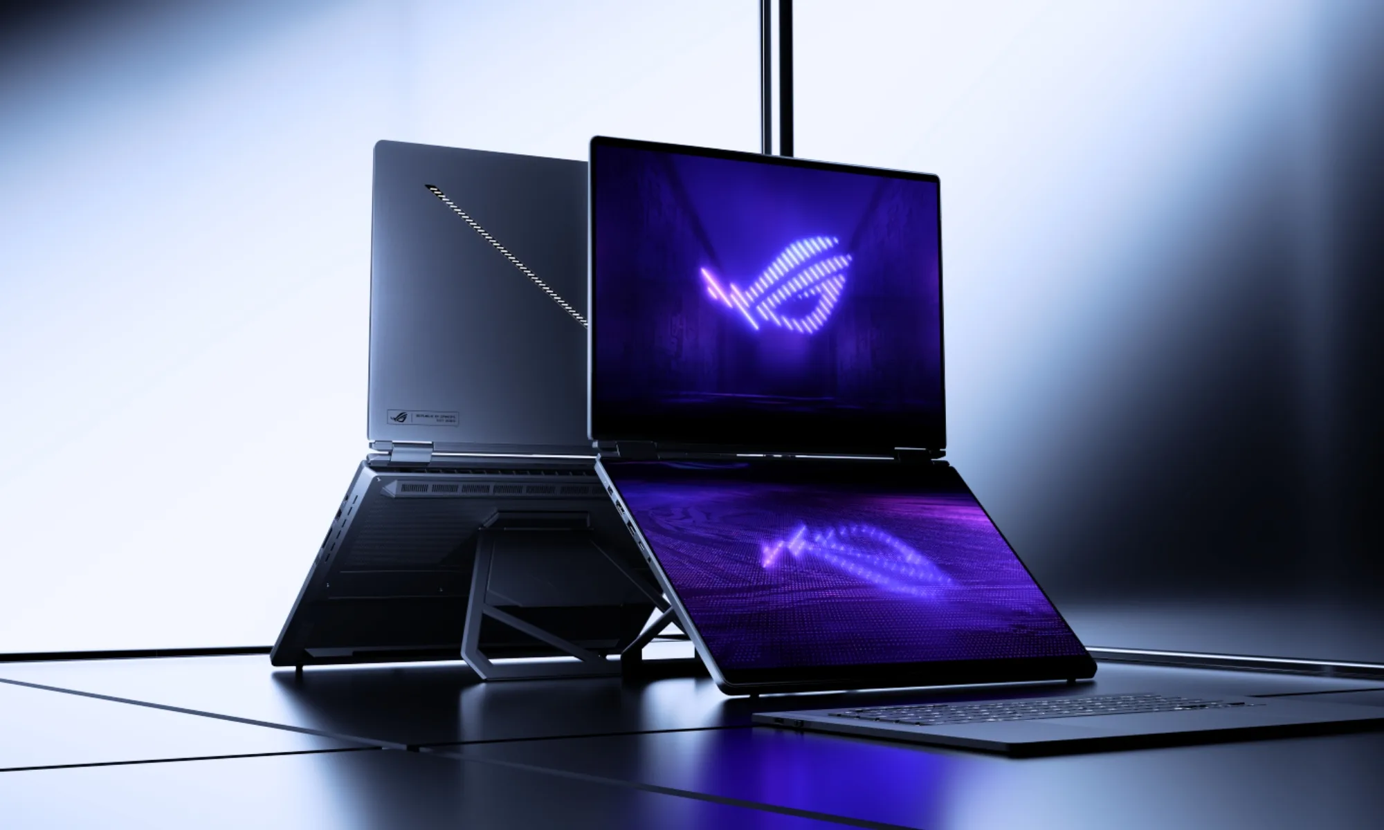Laptop gaming con doble pantalla de Asus cuesta una fortuna Laptop gaming con doble pantalla de Asus cuesta una fortuna