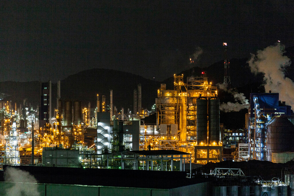 La Isla Kharg: El Plan B de Irán para Evitar la Asfixia Petrolera La Isla Kharg: El Plan B de Irán para Evitar la Asfixia Petrolera