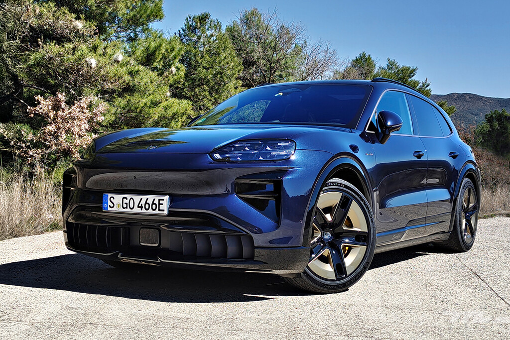 El nuevo Porsche Cayenne eléctrico reinventa el lujo, con más de 643 km de autonomía y un Turbo que acelera en El nuevo Porsche Cayenne eléctrico reinventa el lujo, con más de 643 km de autonomía y un Turbo que acelera en