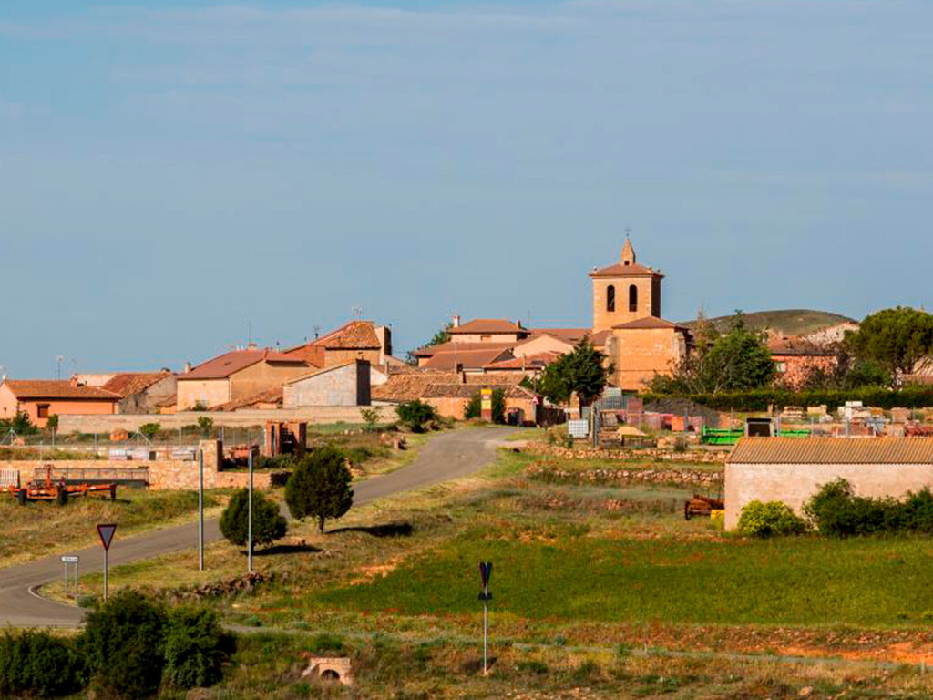 pueblo de soria ofrece trabajo y casa gratis a familias que quieran vivir en la españa vaciada pueblo de soria ofrece trabajo y casa gratis a familias que quieran vivir en la españa vaciada