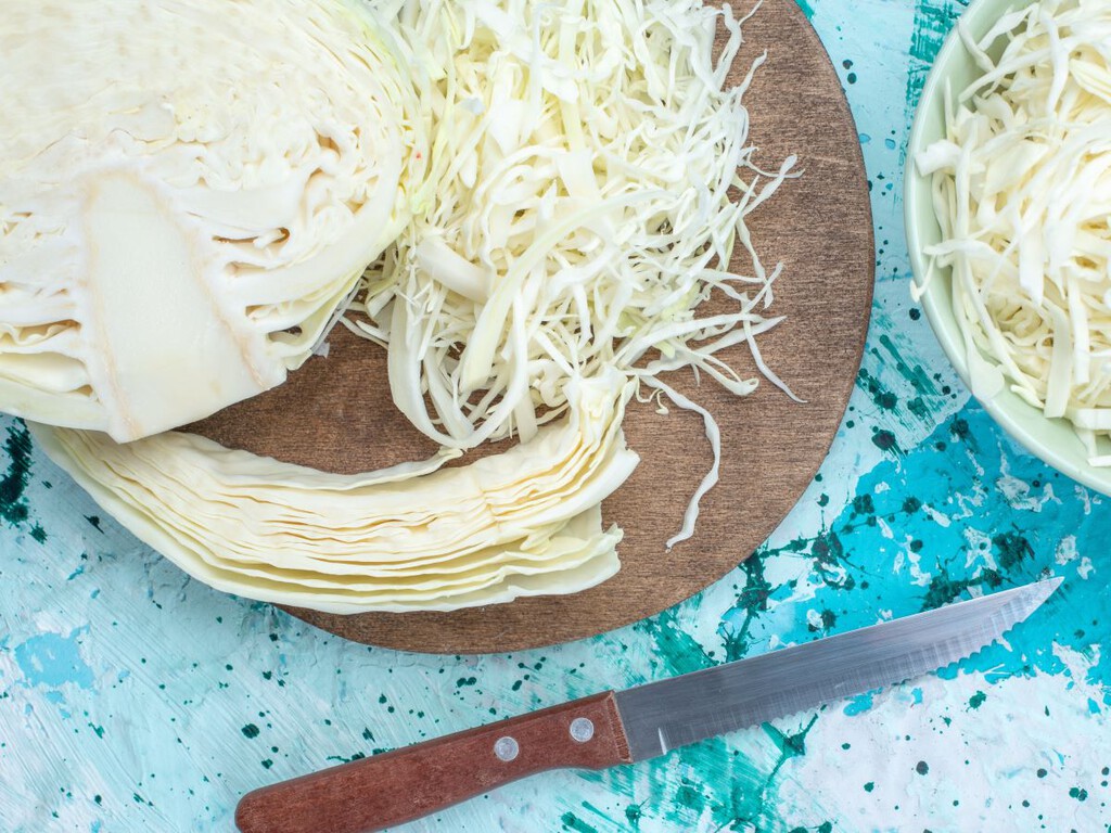 Cómo preparar repollo, col o berza en 10 minutos para cocinar toda la semana sin perder frescura Cómo preparar repollo, col o berza en 10 minutos para cocinar toda la semana sin perder frescura