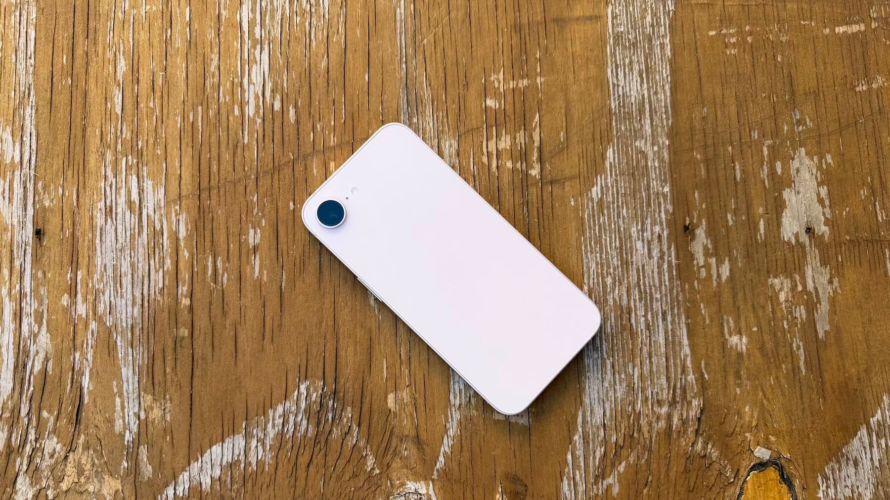iPhone 17e: ¿el móvil barato que realmente sorprende? iPhone 17e: ¿el móvil barato que realmente sorprende?