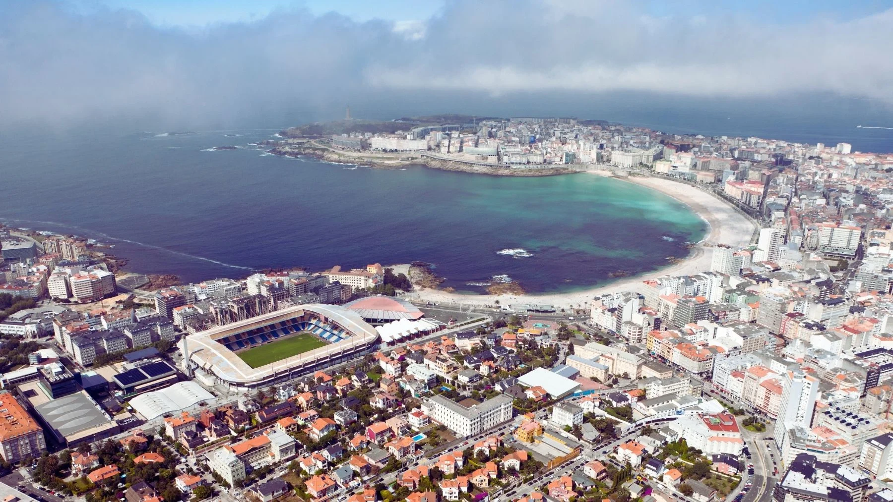 Paseo marítimo de La Coruña: 13 km de playas y monumentos en España Paseo marítimo de La Coruña: 13 km de playas y monumentos en España