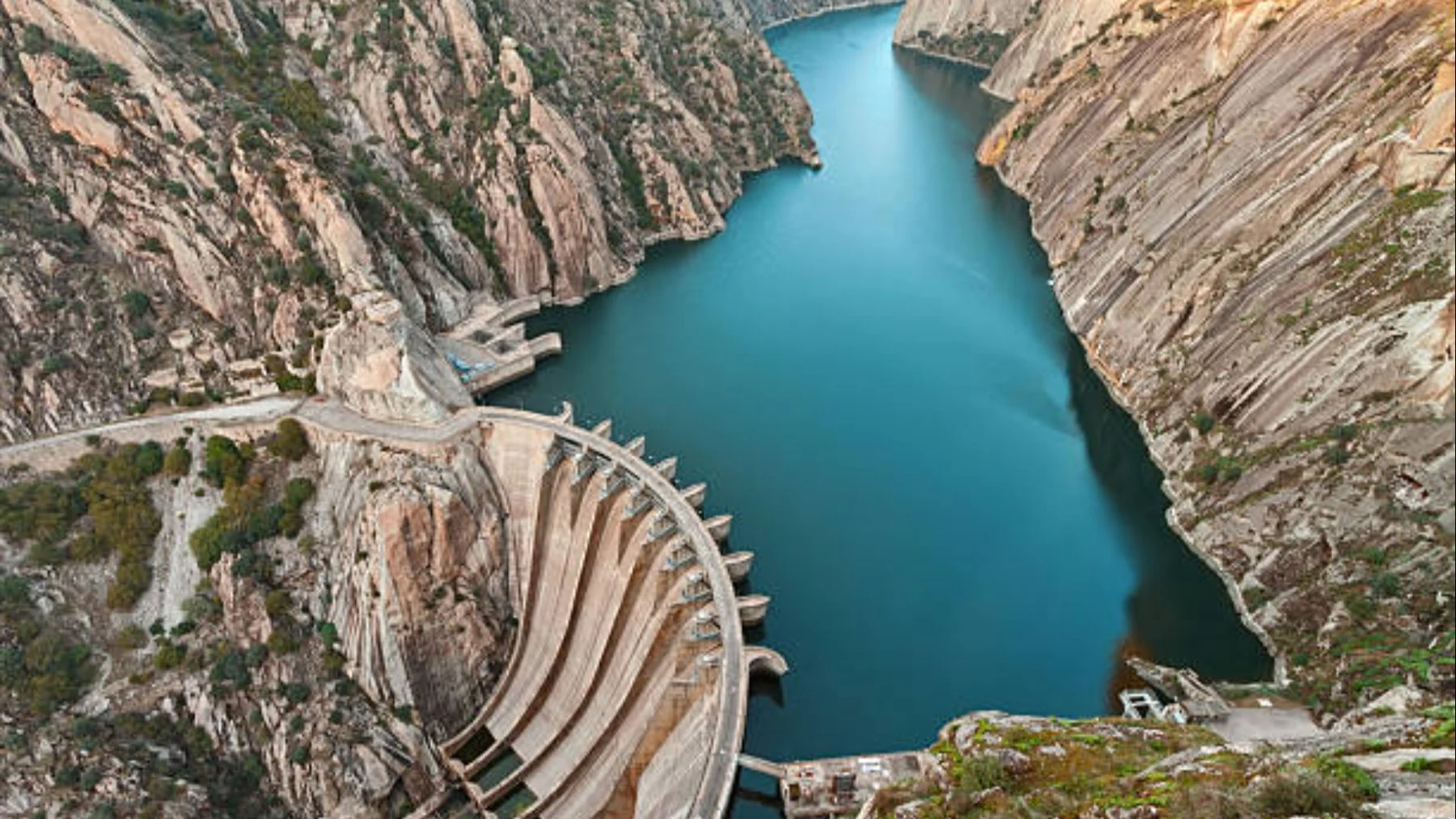 España construirá una megabatería de 280 MW en Salamanca para almacenar energía España construirá una megabatería de 280 MW en Salamanca para almacenar energía