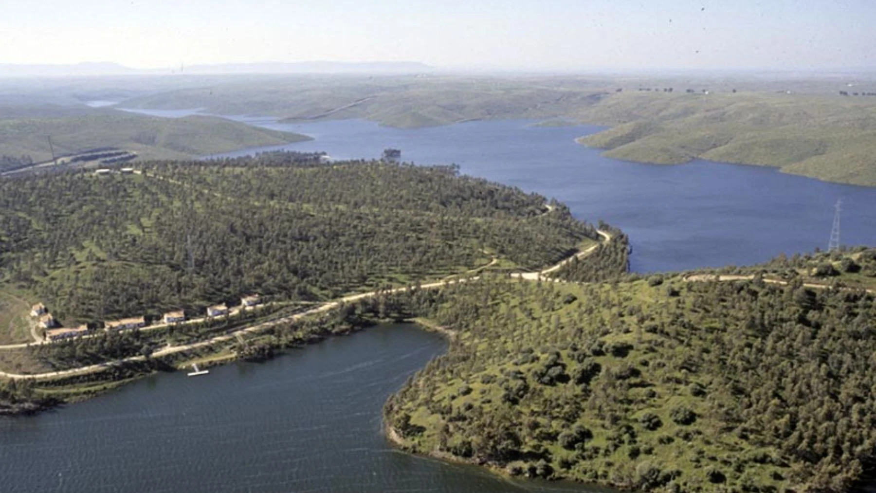 La sequía vuelve a amenazar a España pese a los embalses llenos La sequía vuelve a amenazar a España pese a los embalses llenos