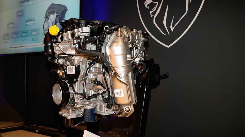 Peugeot estrena un nuevo motor para sus modelos 208 y 2008 Peugeot estrena un nuevo motor para sus modelos 208 y 2008