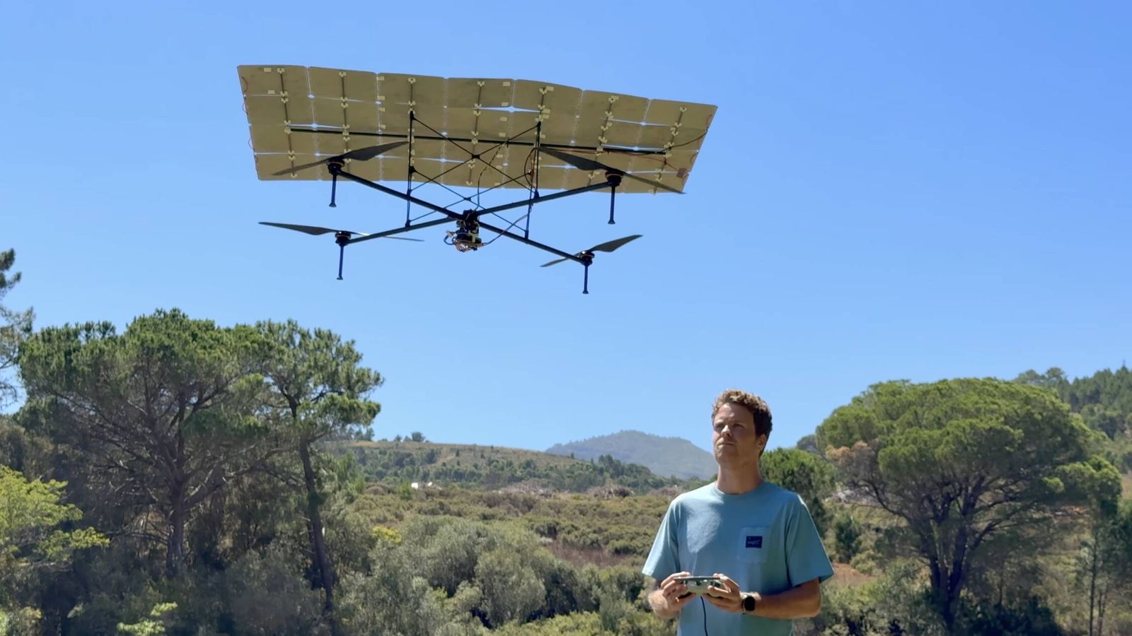 el dron solar que vuela más de 5 horas sin batería el dron solar que vuela más de 5 horas sin batería