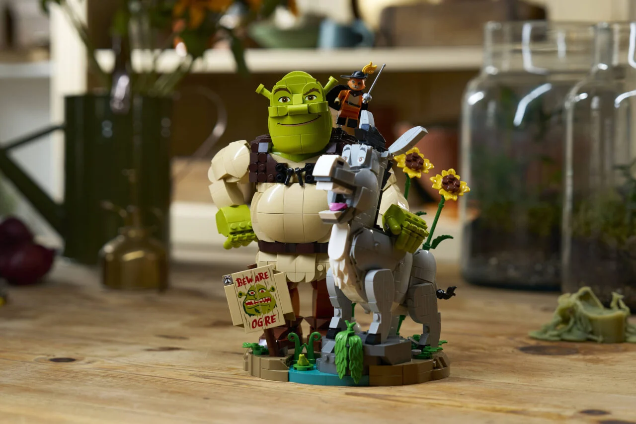 Lego lanza su primer set de Shrek con una sola minifigura, pero muy bien utilizada Lego lanza su primer set de Shrek con una sola minifigura, pero muy bien utilizada