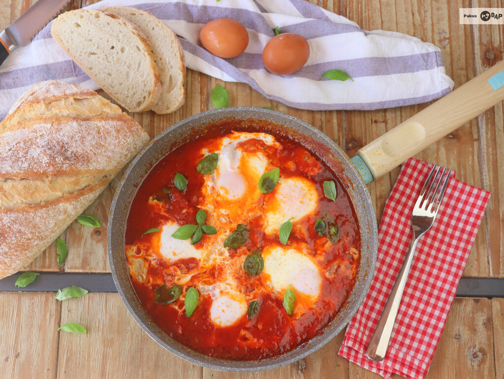 descubre los huevos en purgatorio, el desayuno napolitano que te sorprenderá descubre los huevos en purgatorio, el desayuno napolitano que te sorprenderá