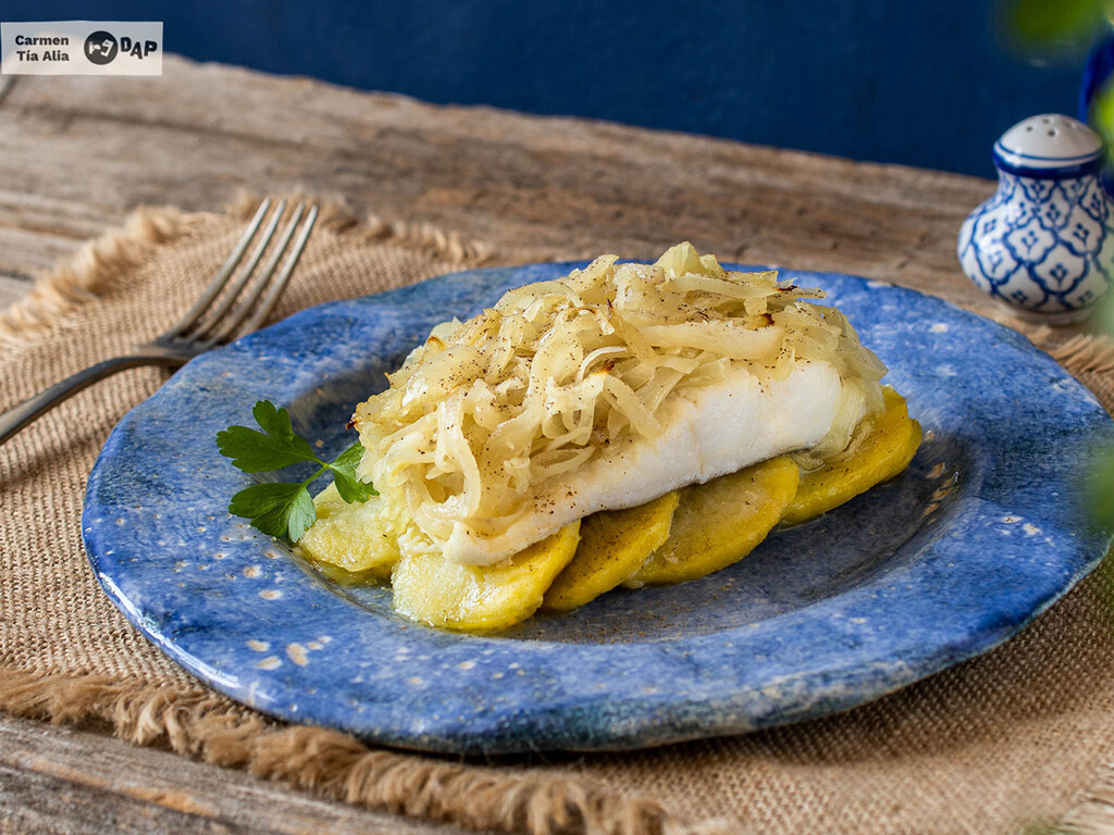 Bacalao a la Portuguesa: La Auténtica Receta para un Pescado Jugoso y Delicioso Bacalao a la Portuguesa: La Auténtica Receta para un Pescado Jugoso y Delicioso