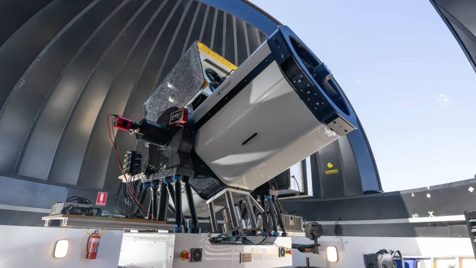 La NASA dispara un rayo láser al espacio y logra transmitir datos a más de 300.000 km de la Tierra La NASA dispara un rayo láser al espacio y logra transmitir datos a más de 300.000 km de la Tierra