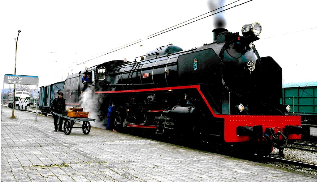 Alsa lanza un tren turístico en Galicia que competirá con Renfe Alsa lanza un tren turístico en Galicia que competirá con Renfe
